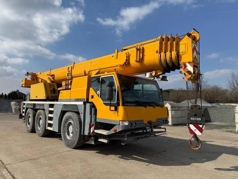 Liebherr LTM1055/1 - Grue tout-terrain: photos 2 Liebherr LTM1055/1 - Grue tout-terrain: photos 2
