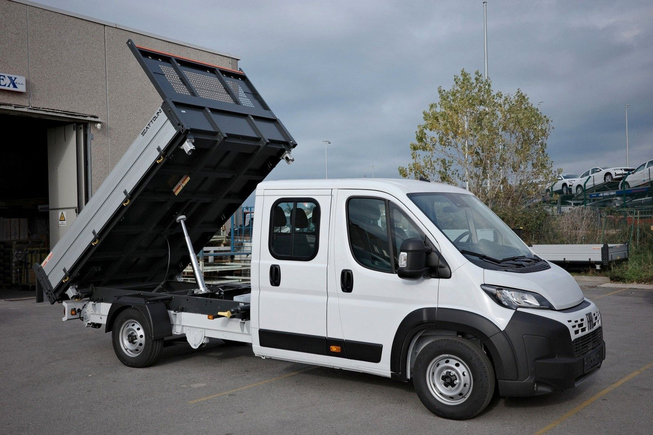 Fiat Ducato 35H Cabinato L4 DoKa 3-Seiten-Kipper 140 - Utilitaire benne, Utilitaire double cabine: photos 5 Fiat Ducato 35H Cabinato L4 DoKa 3-Seiten-Kipper 140 - Utilitaire benne, Utilitaire double cabine: photos 5