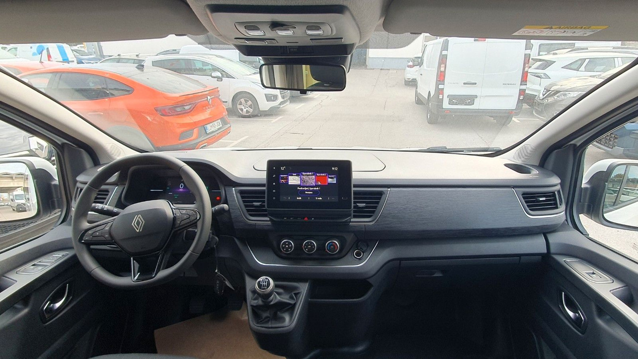 Transport de personnes Renault Trafic Passenger Grand Intens dCi 150: photos 6