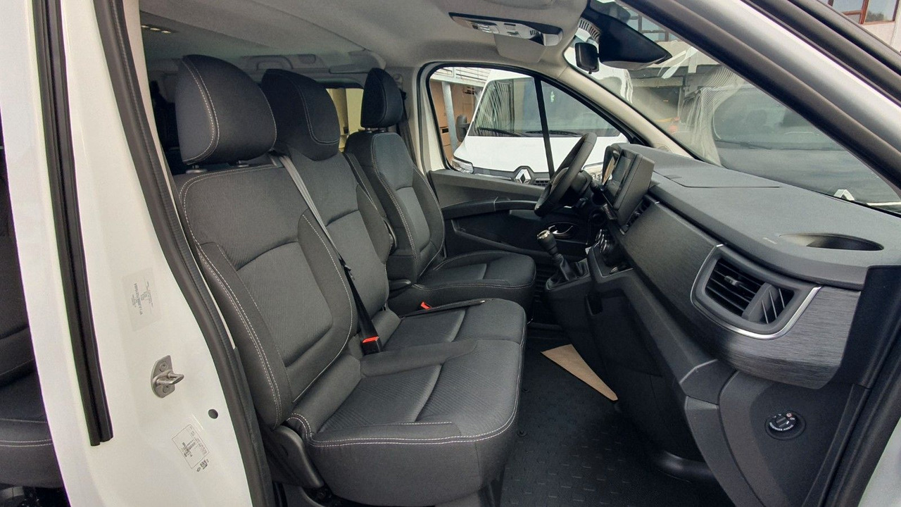 Transport de personnes Renault Trafic Passenger Grand Intens dCi 150: photos 7