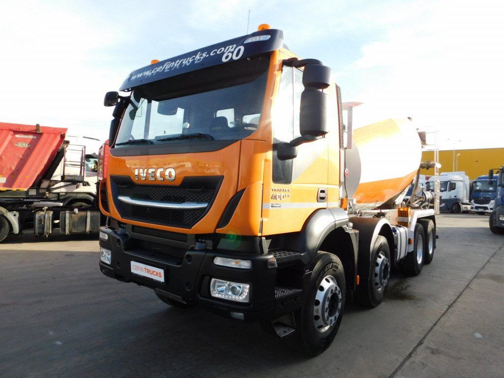 Iveco Ad 340 tb - Camion malaxeur: photos 1 Iveco Ad 340 tb - Camion malaxeur: photos 1