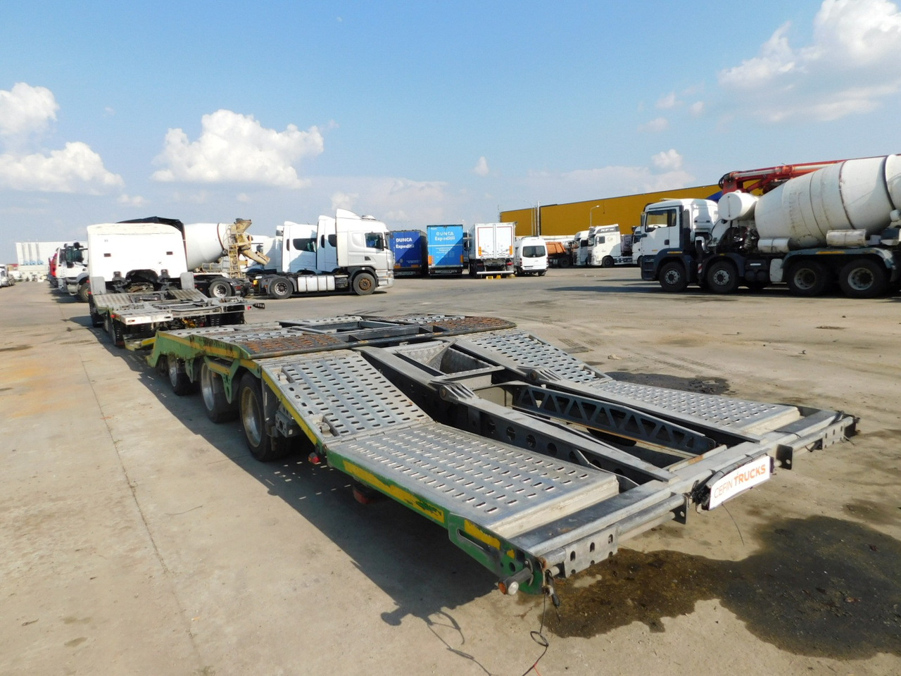 Scania Lb 4x2 - Camion porte-voitures: photos 4 Scania Lb 4x2 - Camion porte-voitures: photos 4