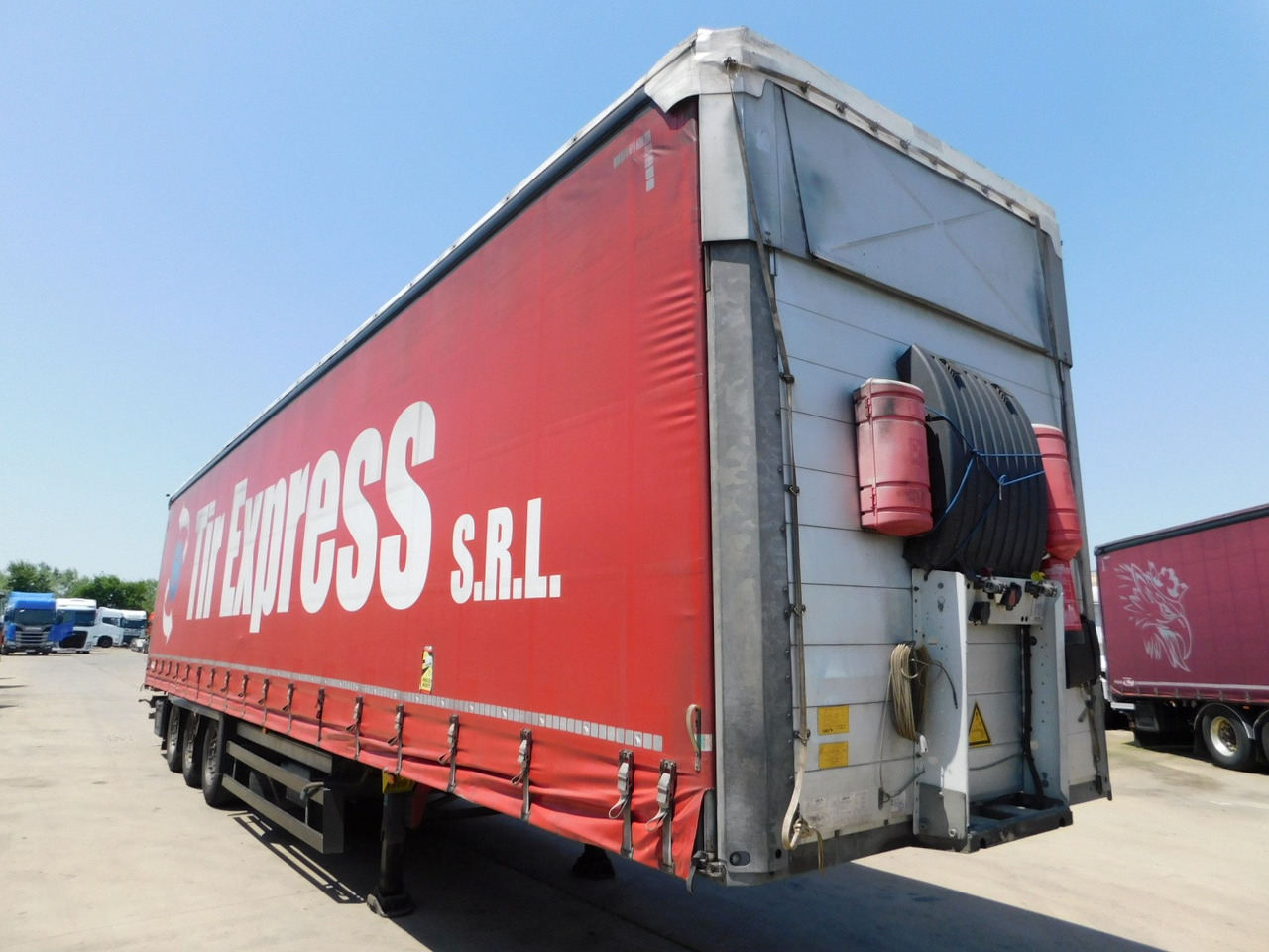 Schmitz Cargobull scbs3t - Semi-remorque rideaux coulissants: photos 2 Schmitz Cargobull scbs3t - Semi-remorque rideaux coulissants: photos 2