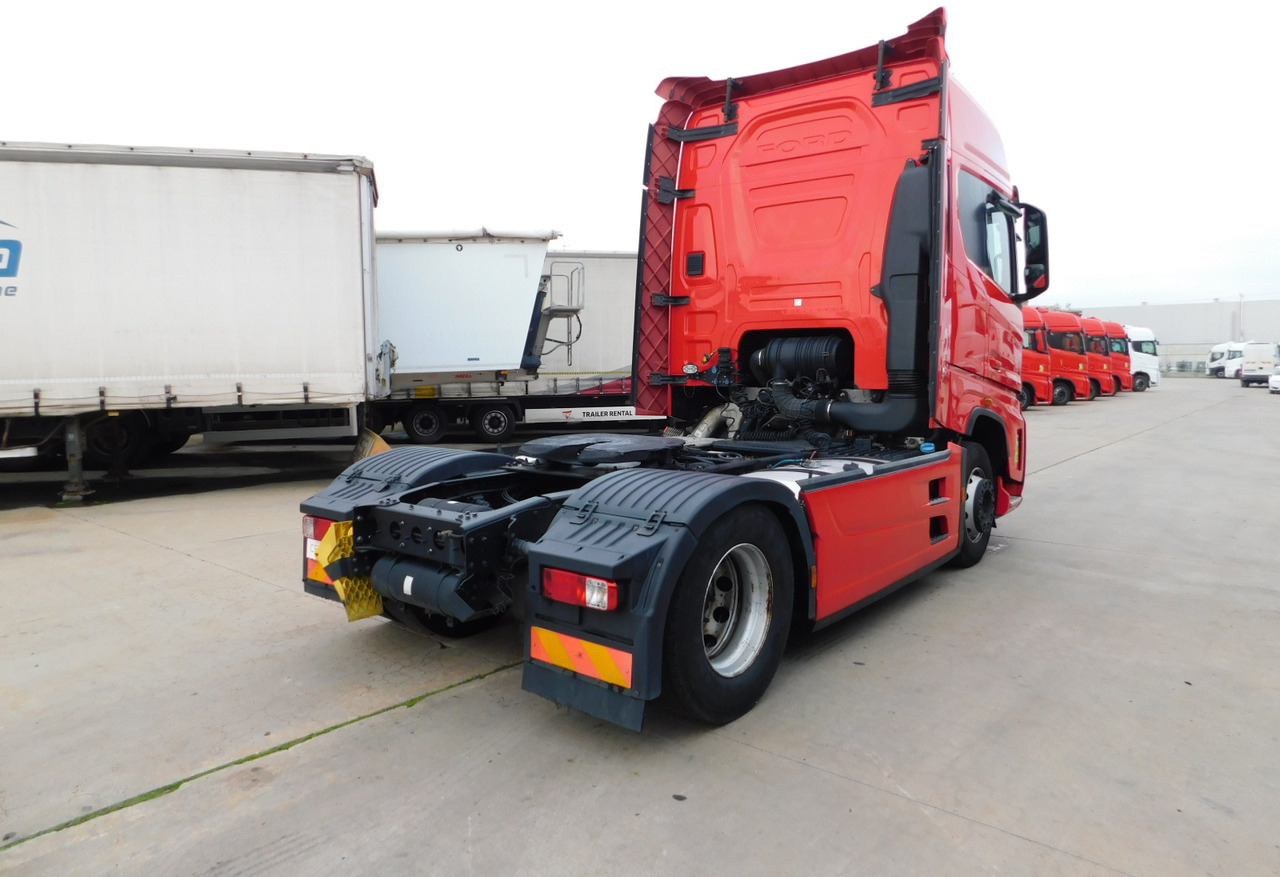 Ford F max 4x2 scab e6 12tx2620 - Tracteur routier: photos 3 Ford F max 4x2 scab e6 12tx2620 - Tracteur routier: photos 3