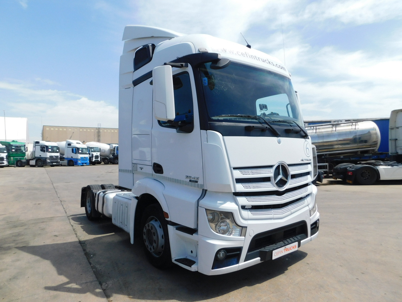 Mercedes Actros 1842 - Tracteur routier: photos 2 Mercedes Actros 1842 - Tracteur routier: photos 2