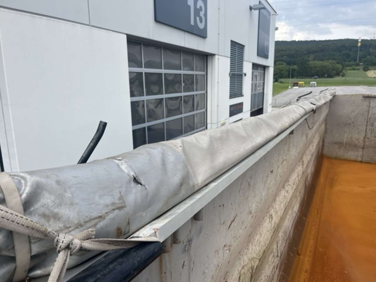 WIELTON SCRAP MASTER 55cbm SCHROTTMULDE - Semi-remorque benne: photos 2 WIELTON SCRAP MASTER 55cbm SCHROTTMULDE - Semi-remorque benne: photos 2