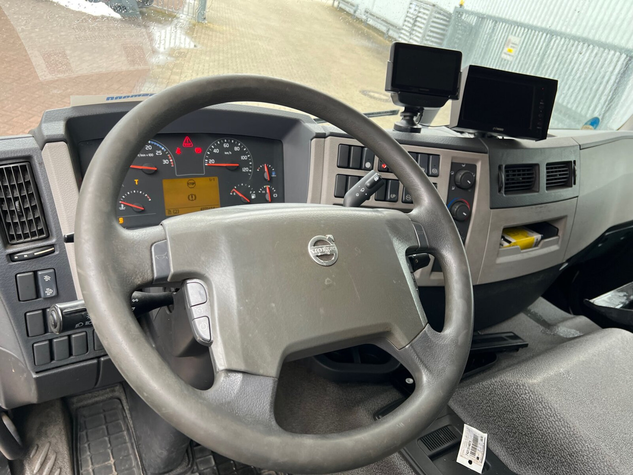 FE 280 4x2 FE 280 4x2, Stickstoffkühler/Nitrogen-Freezer/LBW MBB - Camion frigorifique: photos 5 FE 280 4x2 FE 280 4x2, Stickstoffkühler/Nitrogen-Freezer/LBW MBB - Camion frigorifique: photos 5