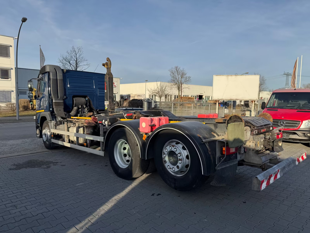 FM 410 6x2 FM 410 6x2, Lenk-/Liftachse - Camion ampliroll: photos 5 FM 410 6x2 FM 410 6x2, Lenk-/Liftachse - Camion ampliroll: photos 5