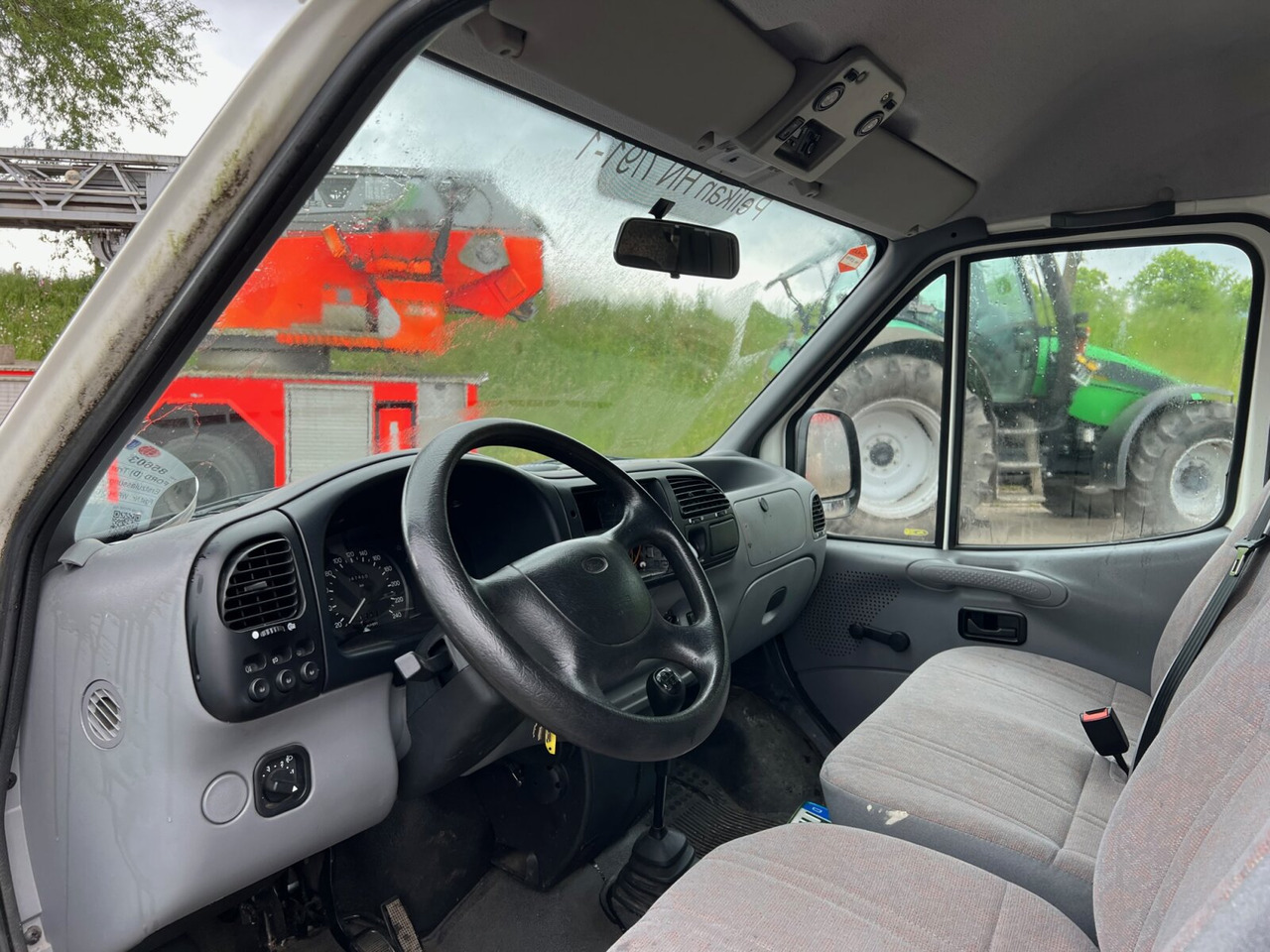 Utilitaire double cabine Ford Transit 2.0 4x2 Transit 2.0 4x2, Benziner!: photos 13