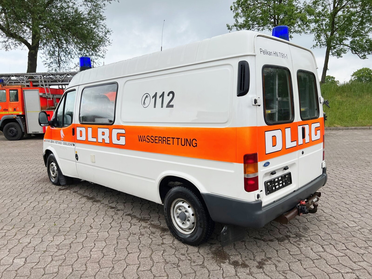 Utilitaire double cabine Ford Transit 2.0 4x2 Transit 2.0 4x2, Benziner!: photos 11