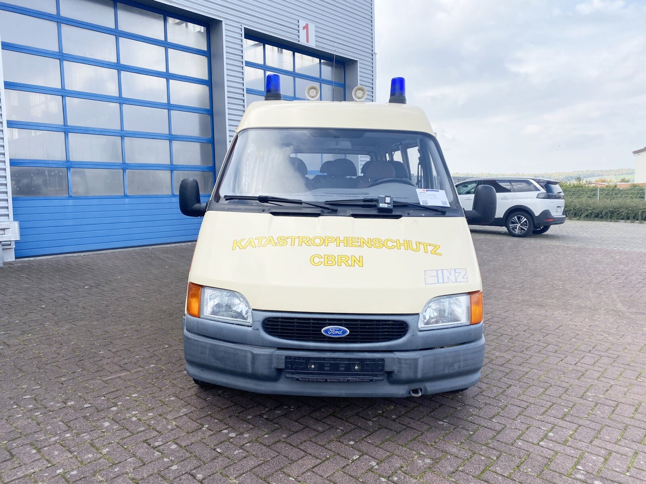 Minibus, Transport de personnes Ford Transit 2.5 4x2 Transit 2.5 4x2, Personentransporter, 8 Sitze: photos 7