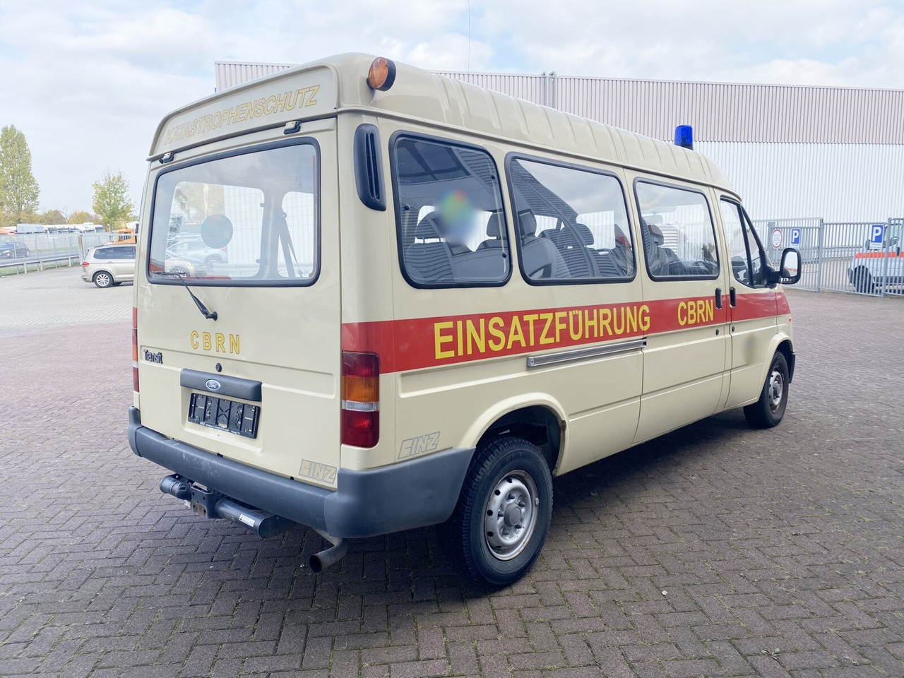 Minibus, Transport de personnes Ford Transit 2.5 4x2 Transit 2.5 4x2, Personentransporter, 8 Sitze: photos 10