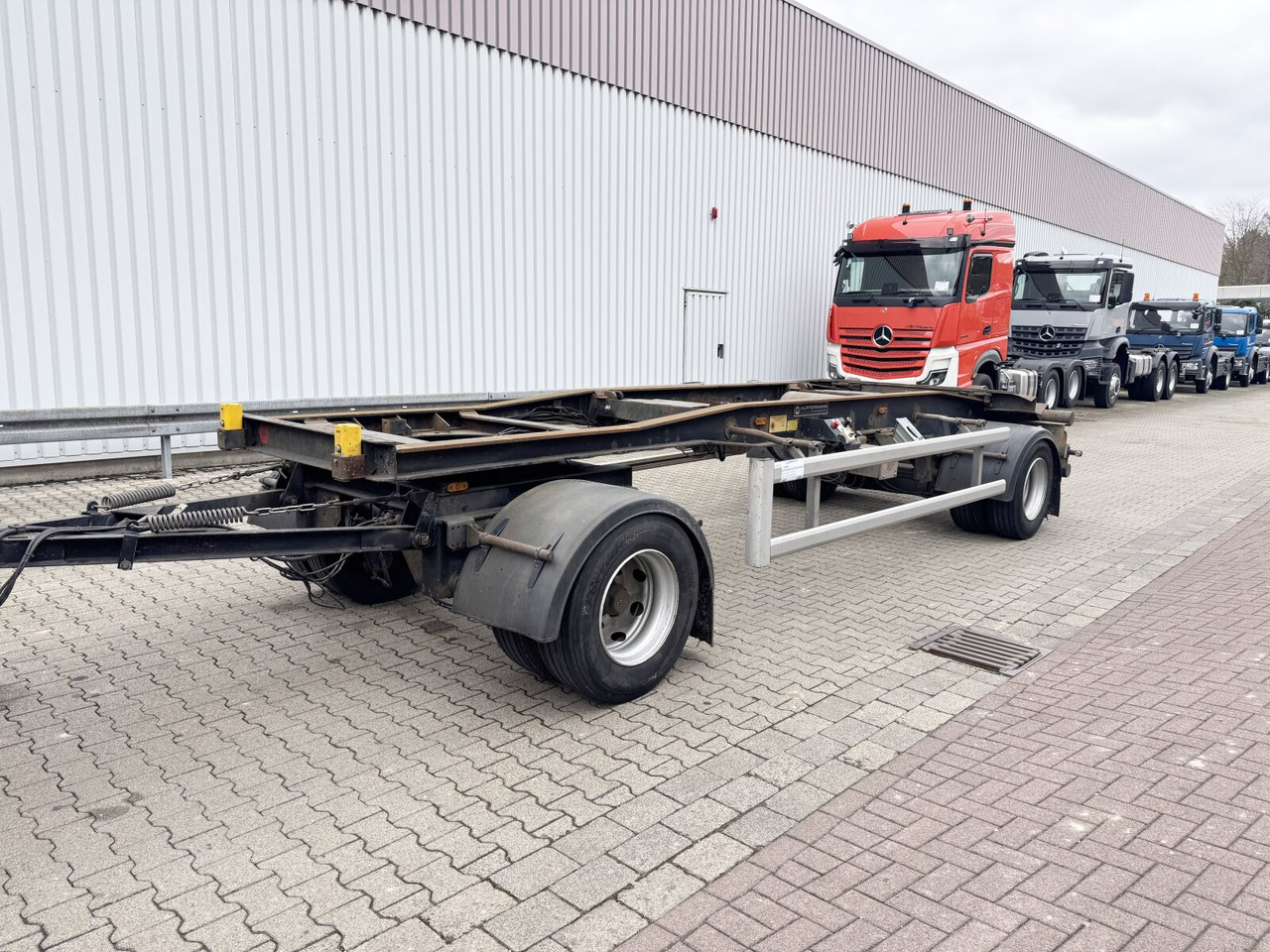 HSA 18.65 Schlittenabroller HSA 18.65 Schlittenabroller - Remorque ampliroll/ Multibenne: photos 1 HSA 18.65 Schlittenabroller HSA 18.65 Schlittenabroller - Remorque ampliroll/ Multibenne: photos 1