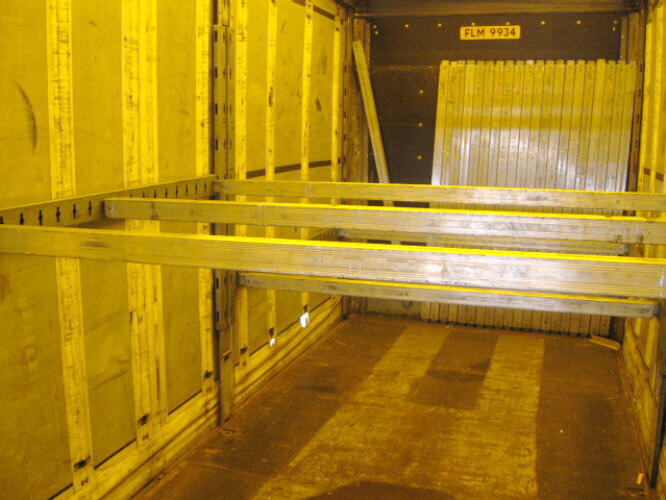 Hoffmann HSE - HSE, Jumbo, Mega - Semi-remorque rideaux coulissants: photos 3 Hoffmann HSE - HSE, Jumbo, Mega - Semi-remorque rideaux coulissants: photos 3