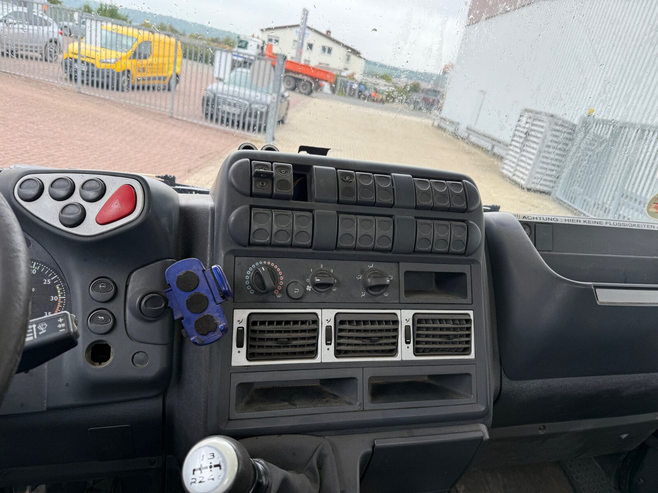Iveco ML80E18/P 4x2 ML80E18/P 4x2, City-Abroller - Camion ampliroll: photos 3 Iveco ML80E18/P 4x2 ML80E18/P 4x2, City-Abroller - Camion ampliroll: photos 3