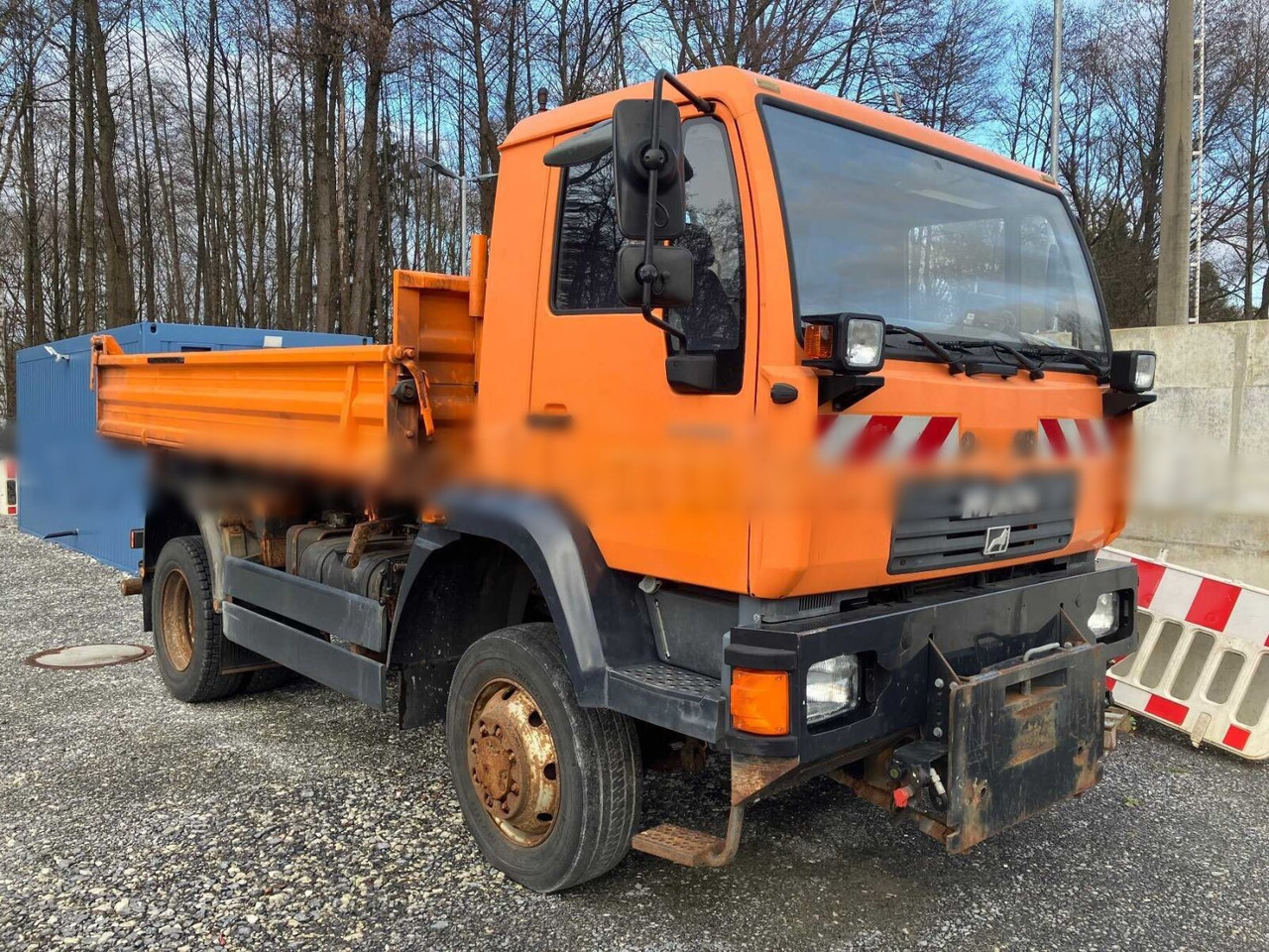 MAN 14.225 LAK 4x4 BB 14.225 LAK 4x4 BB, Winterdienstausstattung - Camion benne: photos 3 MAN 14.225 LAK 4x4 BB 14.225 LAK 4x4 BB, Winterdienstausstattung - Camion benne: photos 3