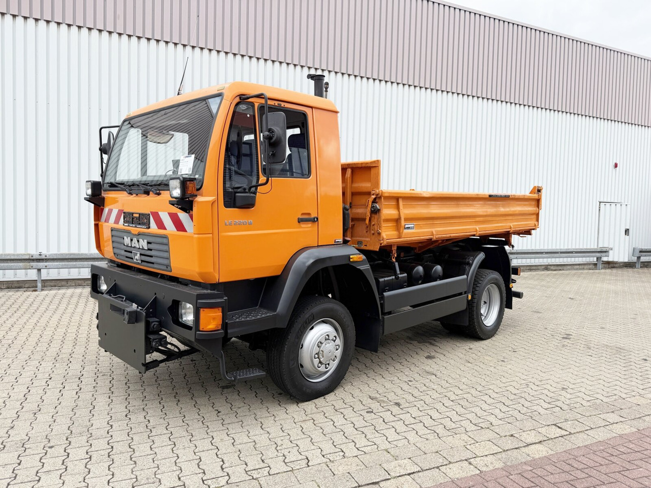 Camion benne MAN 14.225 LAK 4x4 BB 14.225 LAK 4x4 BB, Winterdienstausstattung: photos 8