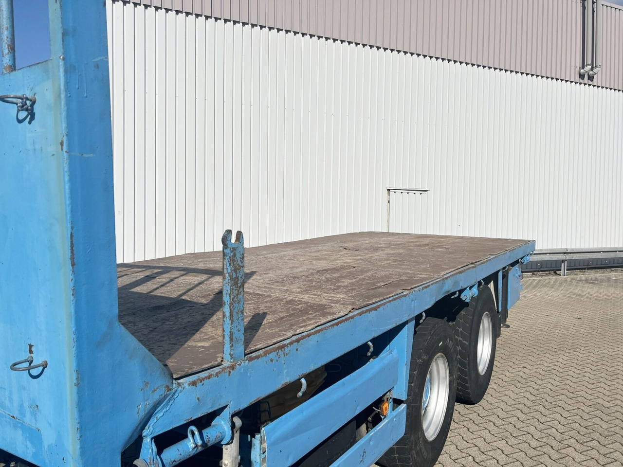 Camion grue, Camion plateau MAN TGA 26.310 6X6 BB TGA 26.310 6X6 BB mit Kran HMF 1253-K4, Funk: photos 13