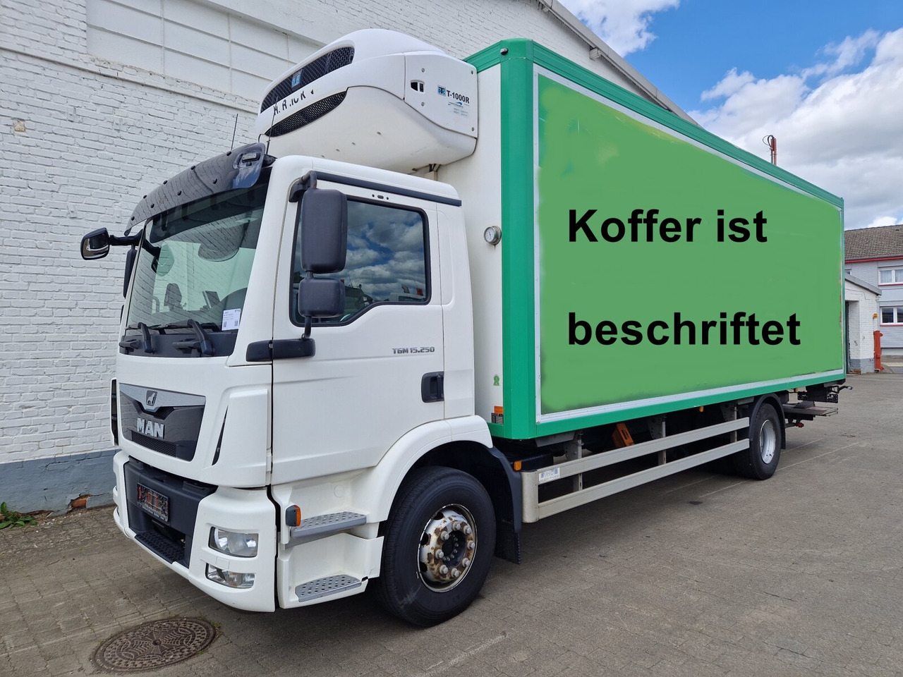 MAN TGM 15.250/340 4X2 BL TGM 15.250/340 4X2 BL, Tiefkühlkoffer, Thermoking, Rolltor, unterfaltbare Dhollandia LBW - Camion frigorifique: photos 1 MAN TGM 15.250/340 4X2 BL TGM 15.250/340 4X2 BL, Tiefkühlkoffer, Thermoking, Rolltor, unterfaltbare Dhollandia LBW - Camion frigorifique: photos 1
