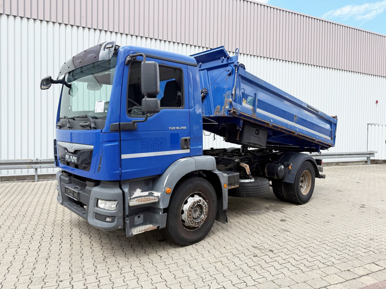 MAN TGM 18.290 4x2 BB TGM 18.290 4x2 BB, Navi - Camion benne: photos 1 MAN TGM 18.290 4x2 BB TGM 18.290 4x2 BB, Navi - Camion benne: photos 1