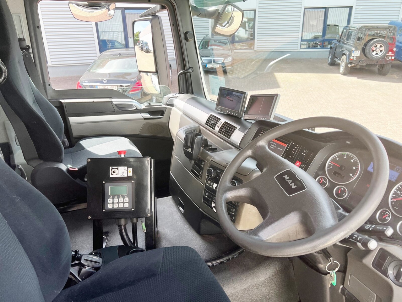 Benne à ordures ménagères pour transport de déchets MAN TGS 26.320 6x2-4 LL TGS 26.320/400 6x2-4 LL, Rechtslenker, Retarder, Lift-/Lenkachse, VDL Translift Seitenlader: photos 15