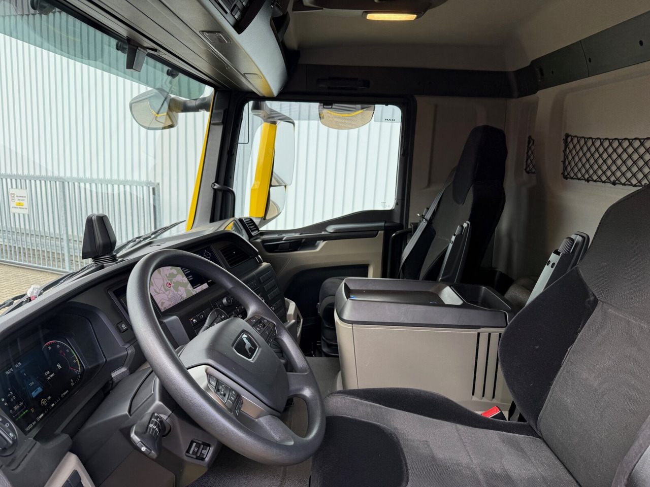 MAN TGS 26.470 6x6 BB TGS 26.470 6x6 BB, Hohe Bauart, Navi, Motorabtrieb, Bordmatik - Camion benne: photos 5 MAN TGS 26.470 6x6 BB TGS 26.470 6x6 BB, Hohe Bauart, Navi, Motorabtrieb, Bordmatik - Camion benne: photos 5