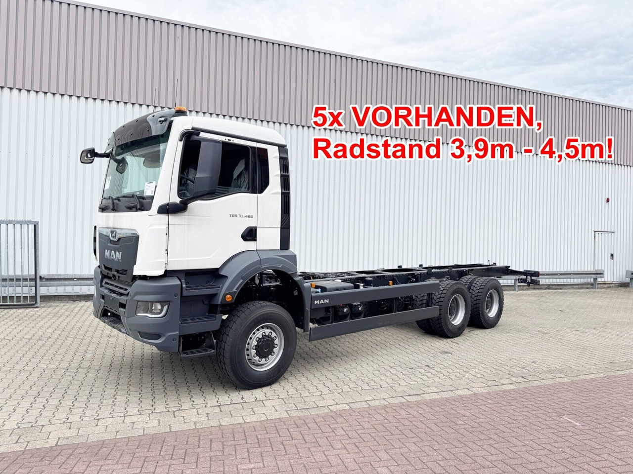 MAN TGS 33.480 6x6 BB CH TGS 33.480 6x6 BB CH, Hohe Bauart, Nebenantrieb - Châssis cabine: photos 1 MAN TGS 33.480 6x6 BB CH TGS 33.480 6x6 BB CH, Hohe Bauart, Nebenantrieb - Châssis cabine: photos 1
