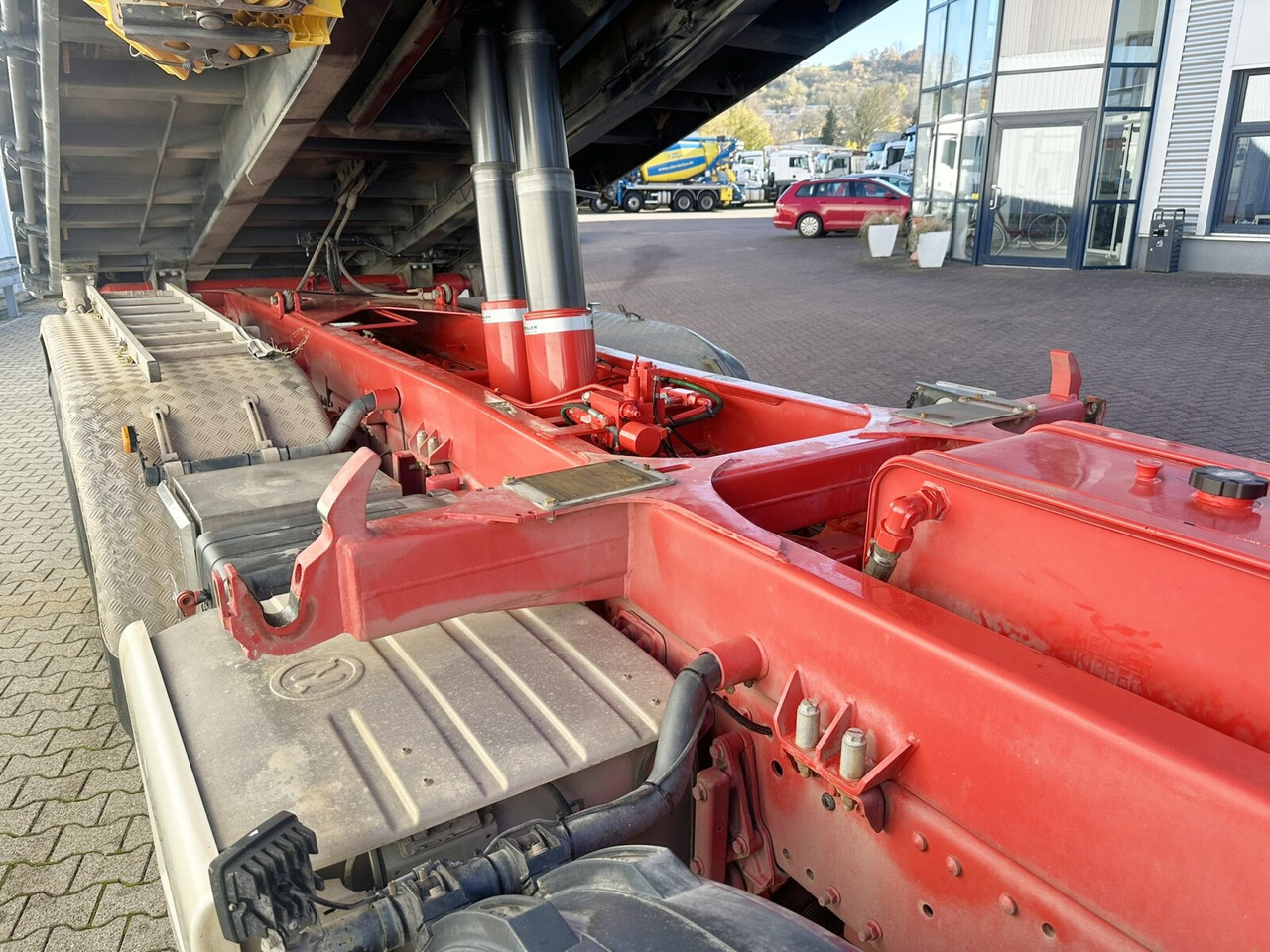 MAN TGS 35.510 8x4 BL TGS 35.510 8x4 BL, Bordmatik, E-Verdeck - Tombereau: photos 2 MAN TGS 35.510 8x4 BL TGS 35.510 8x4 BL, Bordmatik, E-Verdeck - Tombereau: photos 2