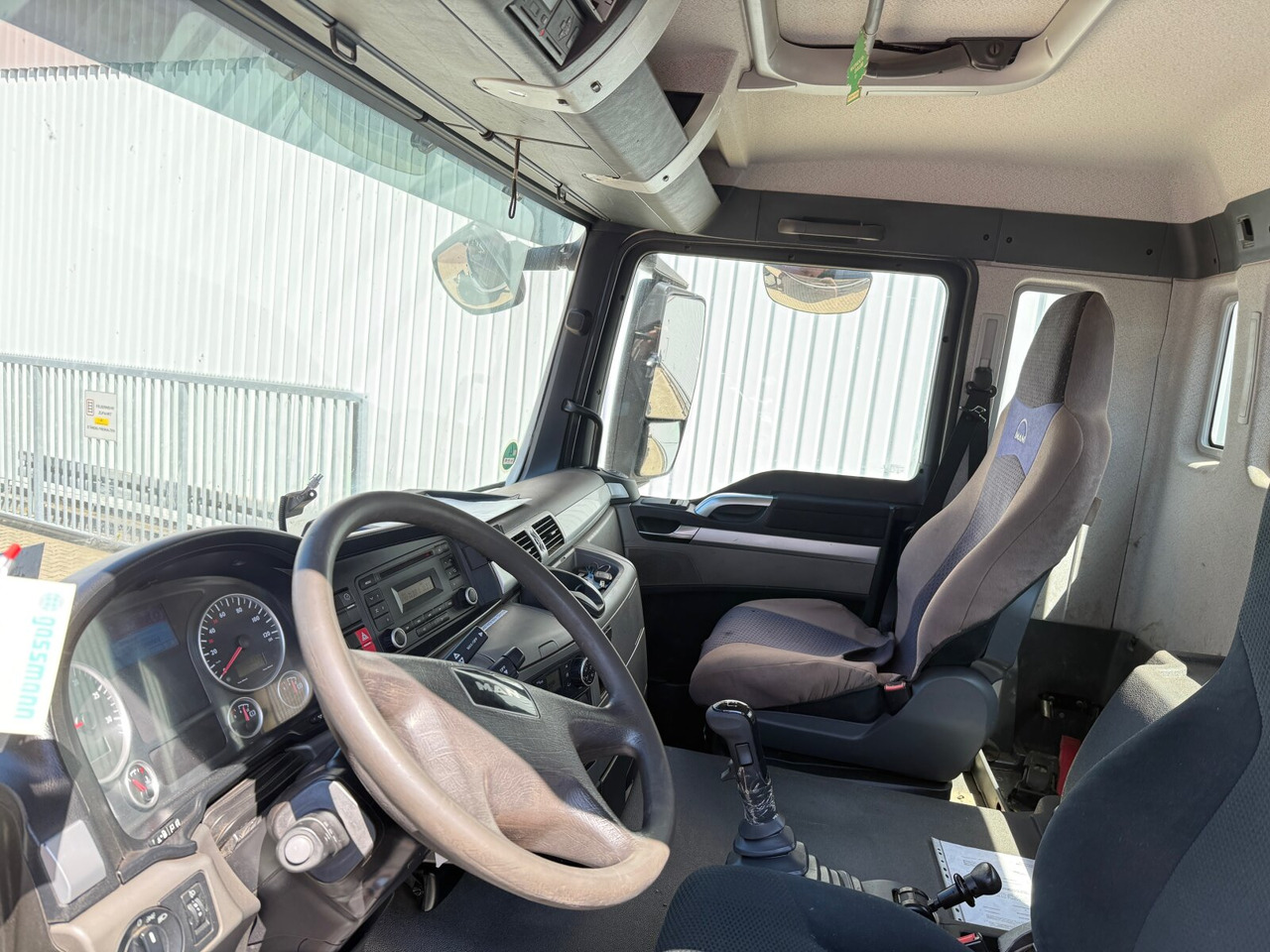 MAN TGS 35.540 8x6H BL TGS 35.540 8x6H BL, HydroDrive, PriTrader, Hiab Abrollkipper bis 7 m - Camion ampliroll: photos 3 MAN TGS 35.540 8x6H BL TGS 35.540 8x6H BL, HydroDrive, PriTrader, Hiab Abrollkipper bis 7 m - Camion ampliroll: photos 3