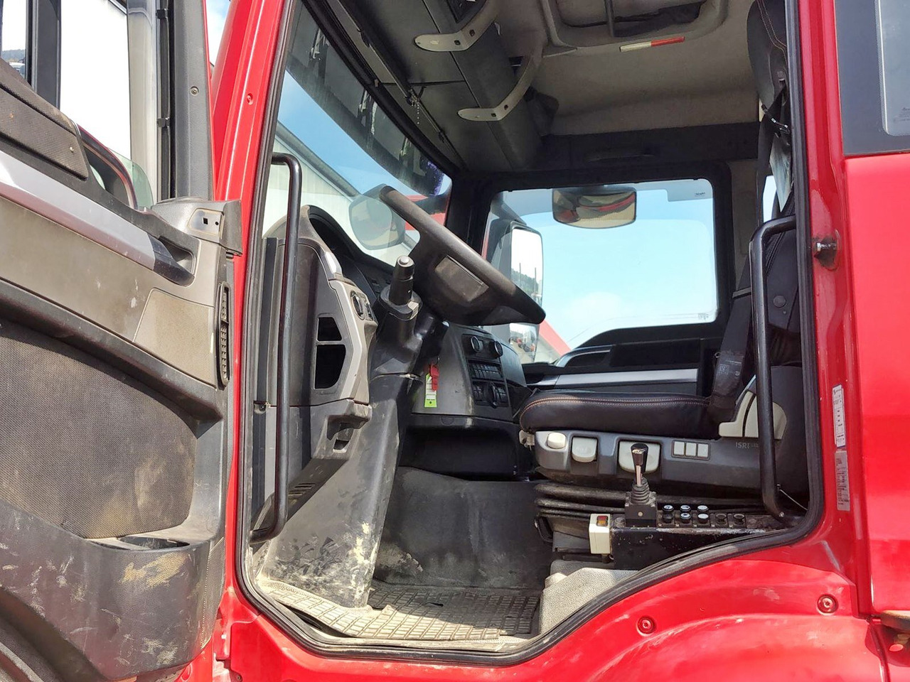 MAN TGS 41.480 8X8 BB TGS 41.480 8X8 BB, Bender Stahlmulde ca. 18m³, hydr. Heckklappe - Châssis cabine: photos 2 MAN TGS 41.480 8X8 BB TGS 41.480 8X8 BB, Bender Stahlmulde ca. 18m³, hydr. Heckklappe - Châssis cabine: photos 2