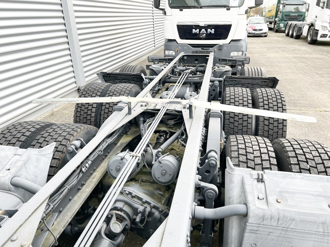 MAN TGS 50.480BB 10x4 Retarder TGS 50.480BB 10x4 Retarder, 3-f.NA - Châssis cabine: photos 3 MAN TGS 50.480BB 10x4 Retarder TGS 50.480BB 10x4 Retarder, 3-f.NA - Châssis cabine: photos 3