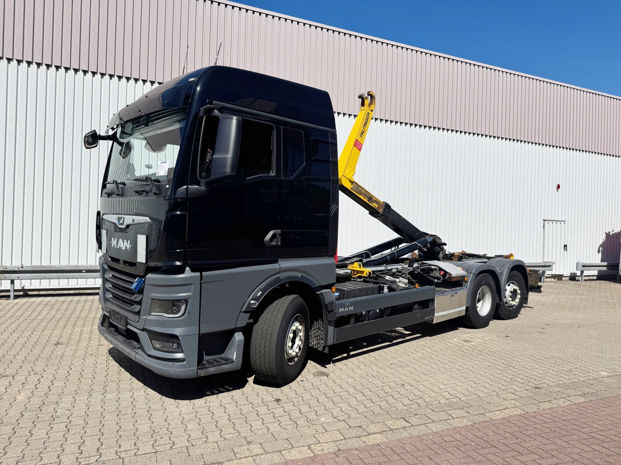 MAN TGX 26.510 6X2-4 BL TGX 26.510 6X2-4 BL, Lenk-/Liftachse, Funk - Camion ampliroll: photos 1 MAN TGX 26.510 6X2-4 BL TGX 26.510 6X2-4 BL, Lenk-/Liftachse, Funk - Camion ampliroll: photos 1