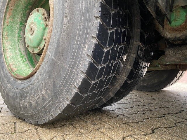 Mercedes-Benz 2635 6x4 2635 6x4, V8-Motor - Camion benne: photos 3 Mercedes-Benz 2635 6x4 2635 6x4, V8-Motor - Camion benne: photos 3