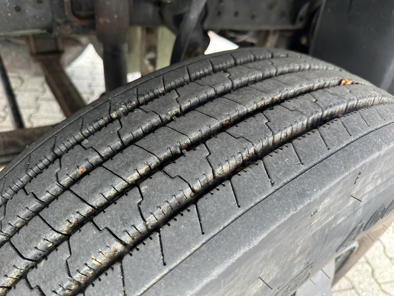 Mercedes-Benz 914 K 4x2 914 K 4x2 - Camion benne: photos 3 Mercedes-Benz 914 K 4x2 914 K 4x2 - Camion benne: photos 3