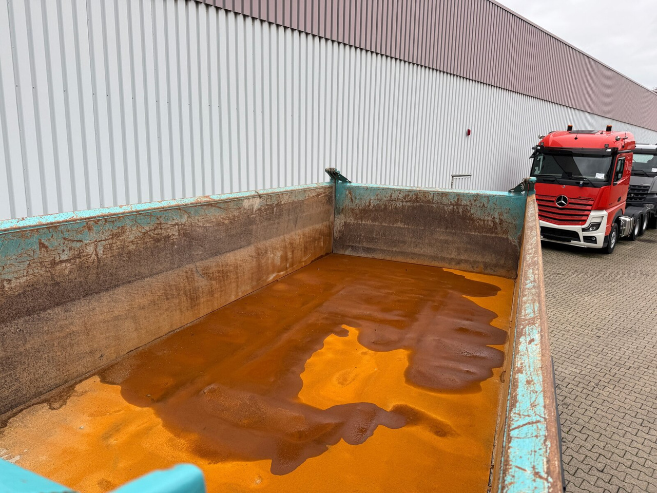 Mercedes-Benz Actros 3241 K 8x4/4 Actros 3241 K 8x4/4, Bordmatik - Camion benne: photos 2 Mercedes-Benz Actros 3241 K 8x4/4 Actros 3241 K 8x4/4, Bordmatik - Camion benne: photos 2