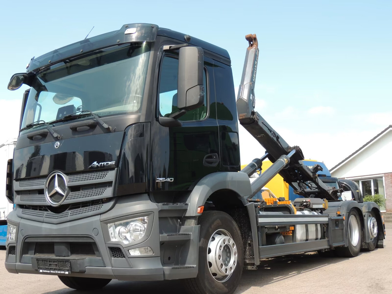 Mercedes-Benz Antos 2540 L 6x2 Antos 2540 L 6x2, Lenk-Liftachse, Meiller, Funk - Camion ampliroll: photos 1 Mercedes-Benz Antos 2540 L 6x2 Antos 2540 L 6x2, Lenk-Liftachse, Meiller, Funk - Camion ampliroll: photos 1