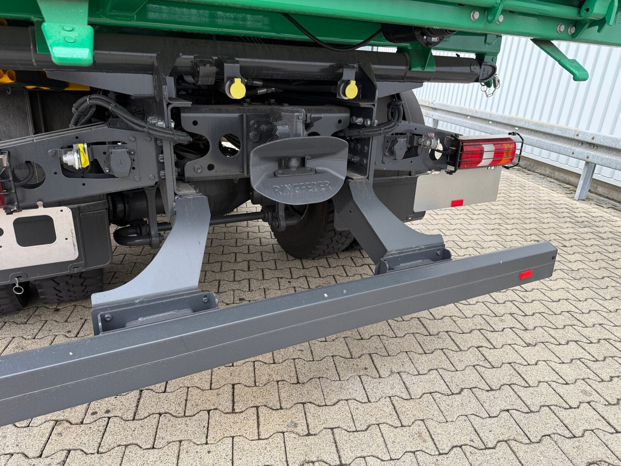 Camion benne neuf Mercedes-Benz Arocs 1840 K 4x2 Arocs 1840 K 4x2, MultimediaCockpit, Alu-Bordwände, Platz für Kranmontage: photos 12