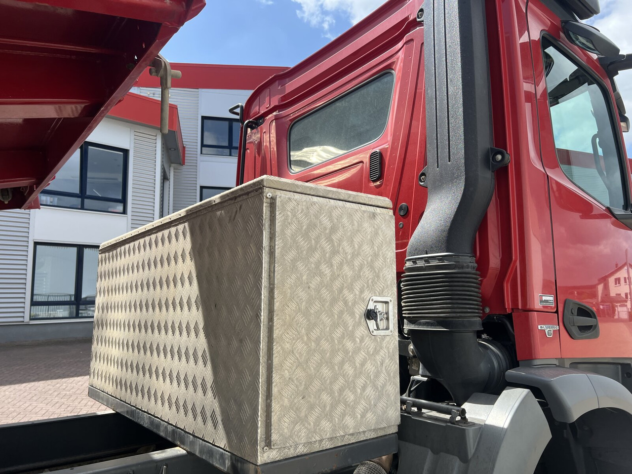 Mercedes-Benz Arocs 2635/40 K 6x4 Arocs 2635/40 K 6x4, Bordmatik links - Camion benne: photos 3 Mercedes-Benz Arocs 2635/40 K 6x4 Arocs 2635/40 K 6x4, Bordmatik links - Camion benne: photos 3