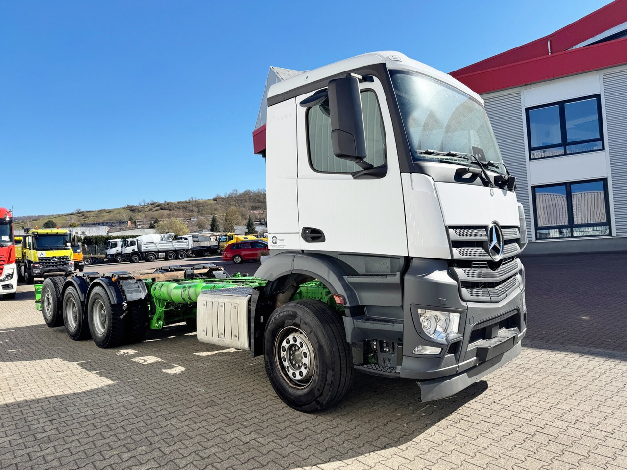 Mercedes-Benz Arocs 3242/48 LK 8x4/4 Arocs 3242/48 LK 8x4/4, Lenk-/Liftachse, Nebenantrieb en crédit-bail Mercedes-Benz Arocs 3242/48 LK 8x4/4 Arocs 3242/48 LK 8x4/4, Lenk-/Liftachse, Nebenantrieb: photos 9