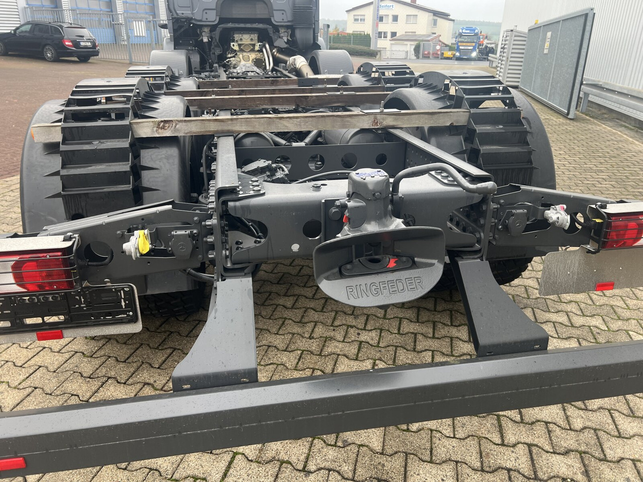 Mercedes-Benz Arocs 3251 L 8x4/4 Arocs 3251 L 8x4/4, mit Motorabtrieb C plus NA - Châssis cabine: photos 4 Mercedes-Benz Arocs 3251 L 8x4/4 Arocs 3251 L 8x4/4, mit Motorabtrieb C plus NA - Châssis cabine: photos 4