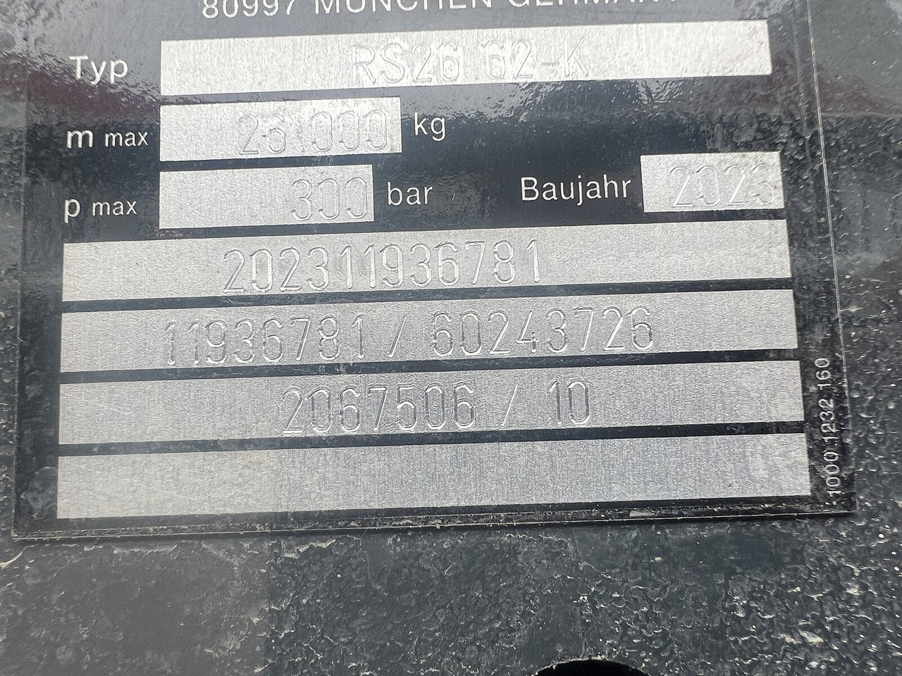 Mercedes-Benz Arocs 4142/48 8x4/4 Arocs 4142/48 8x4/4, Grounder, Meiller RS26 62-K, Funk - Camion ampliroll: photos 5 Mercedes-Benz Arocs 4142/48 8x4/4 Arocs 4142/48 8x4/4, Grounder, Meiller RS26 62-K, Funk - Camion ampliroll: photos 5