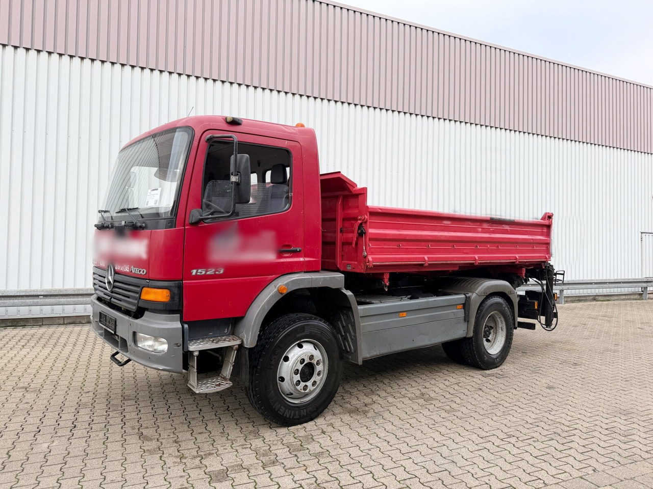 Mercedes-Benz Atego 1523 AK 4x4 Atego 1523 AK 4x4 - Camion benne: photos 1 Mercedes-Benz Atego 1523 AK 4x4 Atego 1523 AK 4x4 - Camion benne: photos 1