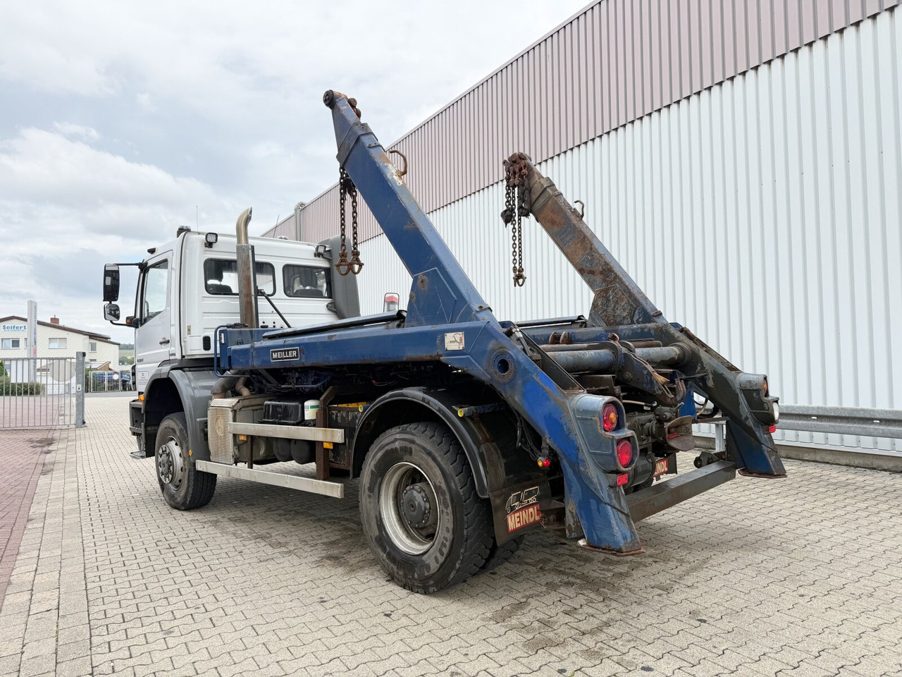 Camion multibenne Mercedes-Benz Axor 1824 AK 4x4 Axor 1824 AK 4x4, Tele-Absetzer, Winterdienstausstattung: photos 14