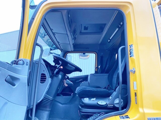 Mercedes-Benz Axor 1833 L 4x2 Axor 1833 L 4x2 mit Heckkran Hiab XS 133 K-2 - Camion grue, Camion plateau: photos 2 Mercedes-Benz Axor 1833 L 4x2 Axor 1833 L 4x2 mit Heckkran Hiab XS 133 K-2 - Camion grue, Camion plateau: photos 2