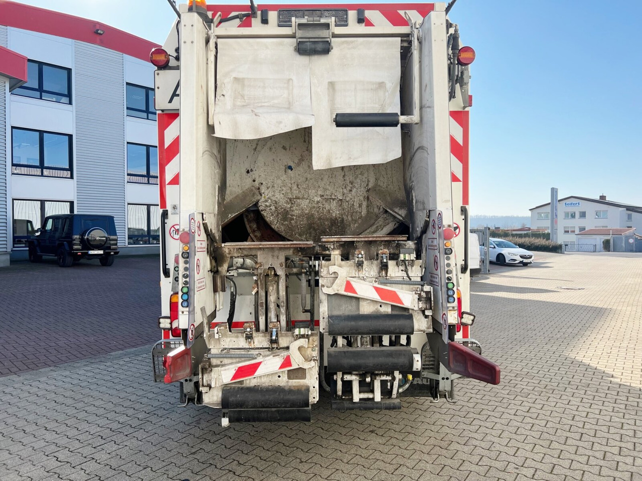 Châssis cabine Mercedes-Benz Econic 2635 LL 6x2/4 NLA Econic 2635 LL 6x2/4 NLA, Lenkachse, FAUN Rotopress 521L, Zöller-Schüttung: photos 12
