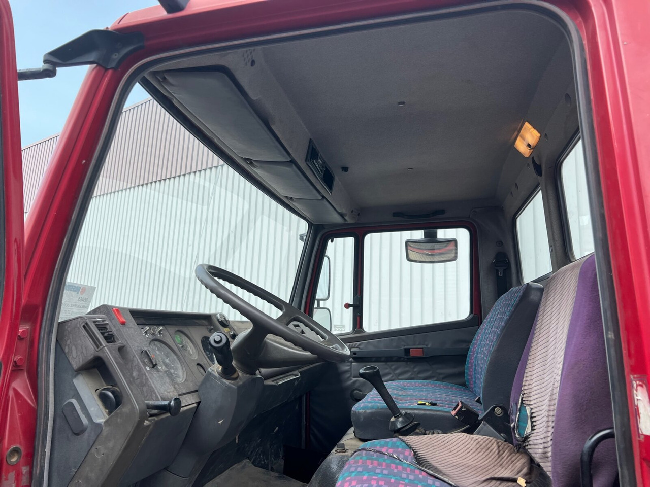 Mercedes-Benz LK 1117 K 4x2 LK 1117 K 4x2, 6-Zylinder Motor, 2x AHK - Camion benne: photos 2 Mercedes-Benz LK 1117 K 4x2 LK 1117 K 4x2, 6-Zylinder Motor, 2x AHK - Camion benne: photos 2