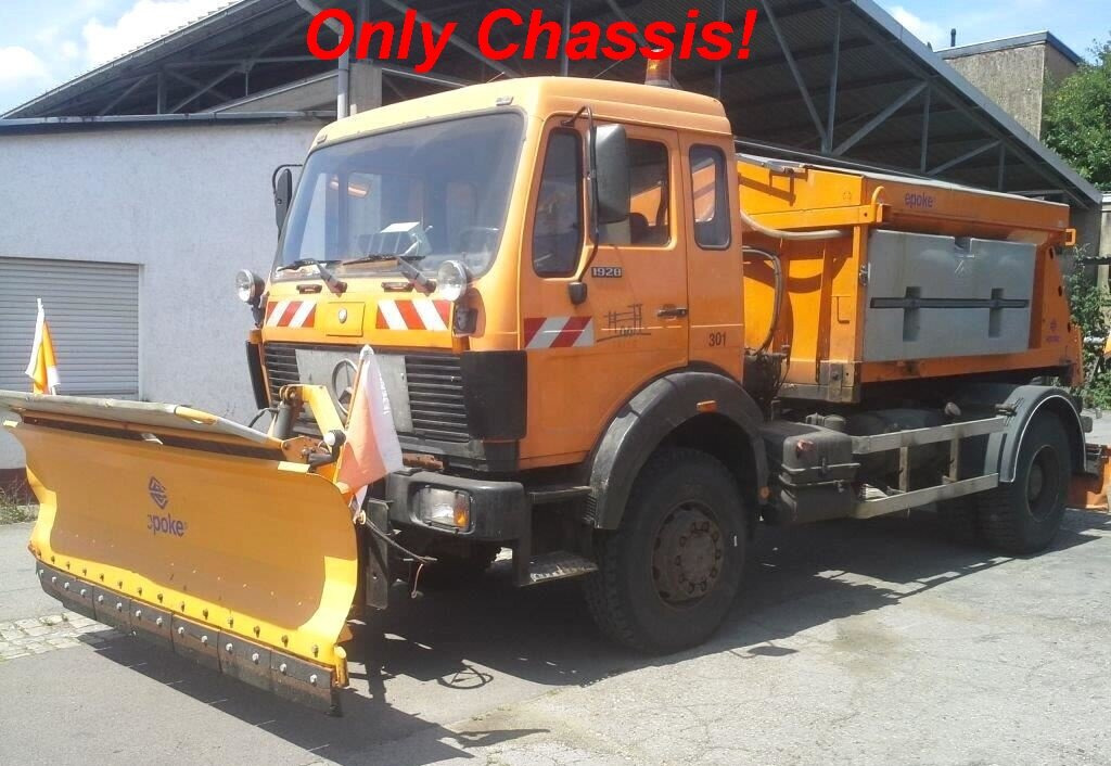 Mercedes-Benz NG 1928 A 4x4 NG 1928 A 4x4, V8-Motor, Winterdienstaustattung - Châssis cabine: photos 1 Mercedes-Benz NG 1928 A 4x4 NG 1928 A 4x4, V8-Motor, Winterdienstaustattung - Châssis cabine: photos 1