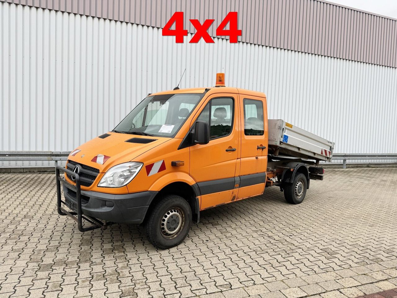 Mercedes-Benz Sprinter 313 CDI 4x4 Doka Sprinter 313 CDI 4x4 Doka, Kipper, AT-Motor! - Utilitaire plateau, Utilitaire double cabine: photos 1 Mercedes-Benz Sprinter 313 CDI 4x4 Doka Sprinter 313 CDI 4x4 Doka, Kipper, AT-Motor! - Utilitaire plateau, Utilitaire double cabine: photos 1