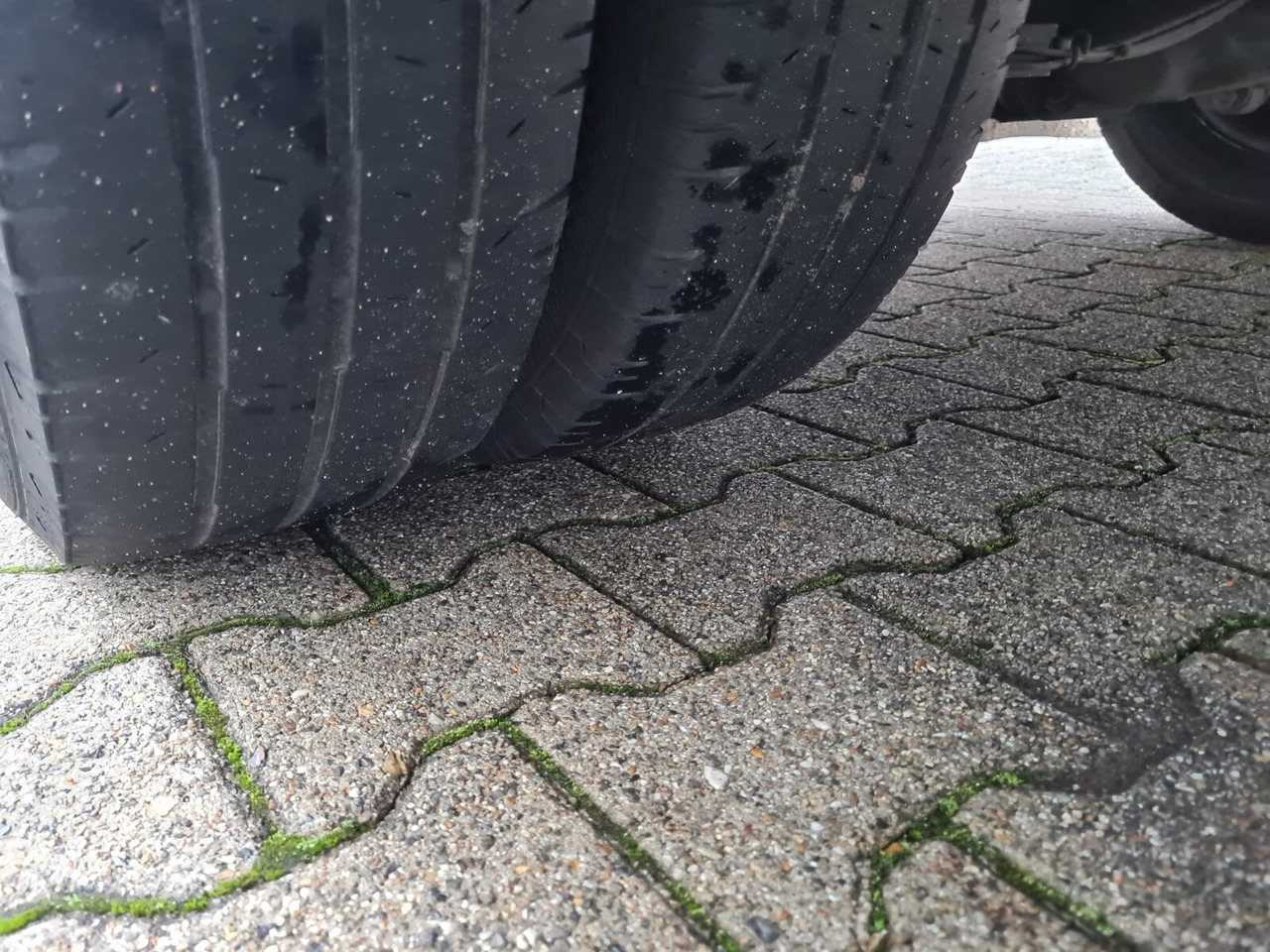 Mercedes-Benz Sprinter 516 CDI 4x2 Sprinter 516 CDI 4x2, Rettungswagen - Fourgon utilitaire: photos 2 Mercedes-Benz Sprinter 516 CDI 4x2 Sprinter 516 CDI 4x2, Rettungswagen - Fourgon utilitaire: photos 2