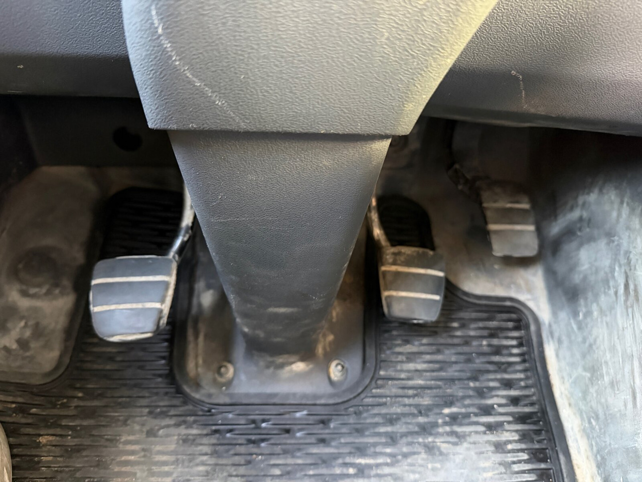 Camion multibenne Scania P 320/400 6x2-4 P 320/400 6x2-4, Lenk-/Liftachse, Tele-Absetzanlage, Funk: photos 7